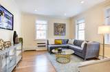 Studio apartment at Auburn Harris Courtyard Apartments in Brookline